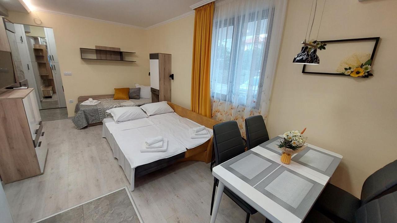 Sunrise City A2, Sarafovo Burgas Exterior photo
